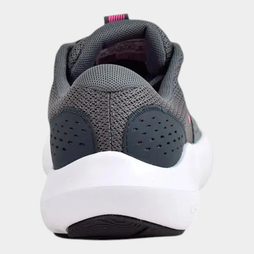 Tenis Under Armour Mujer Charged Surge 4 3027007025 Gris