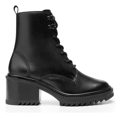 Botín Flexi Para Mujer De Piel Tacón Medio 130104Negro