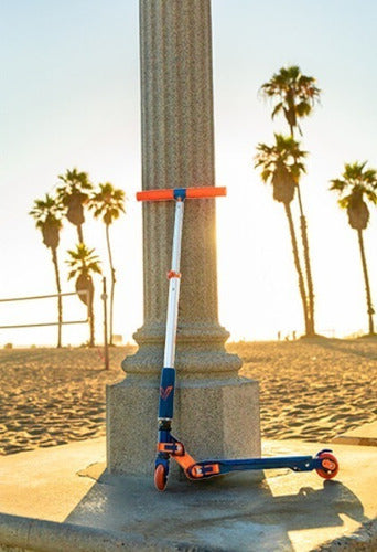 Scooter Spin Master Valor Color Azul