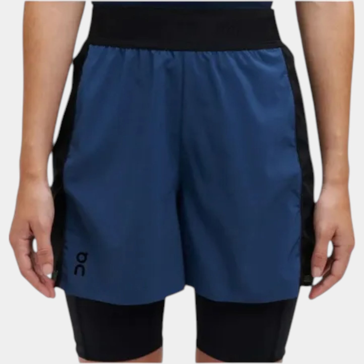 Shorts On Cloud Mujer Con Licra Interna 225.00683 Azul Marino