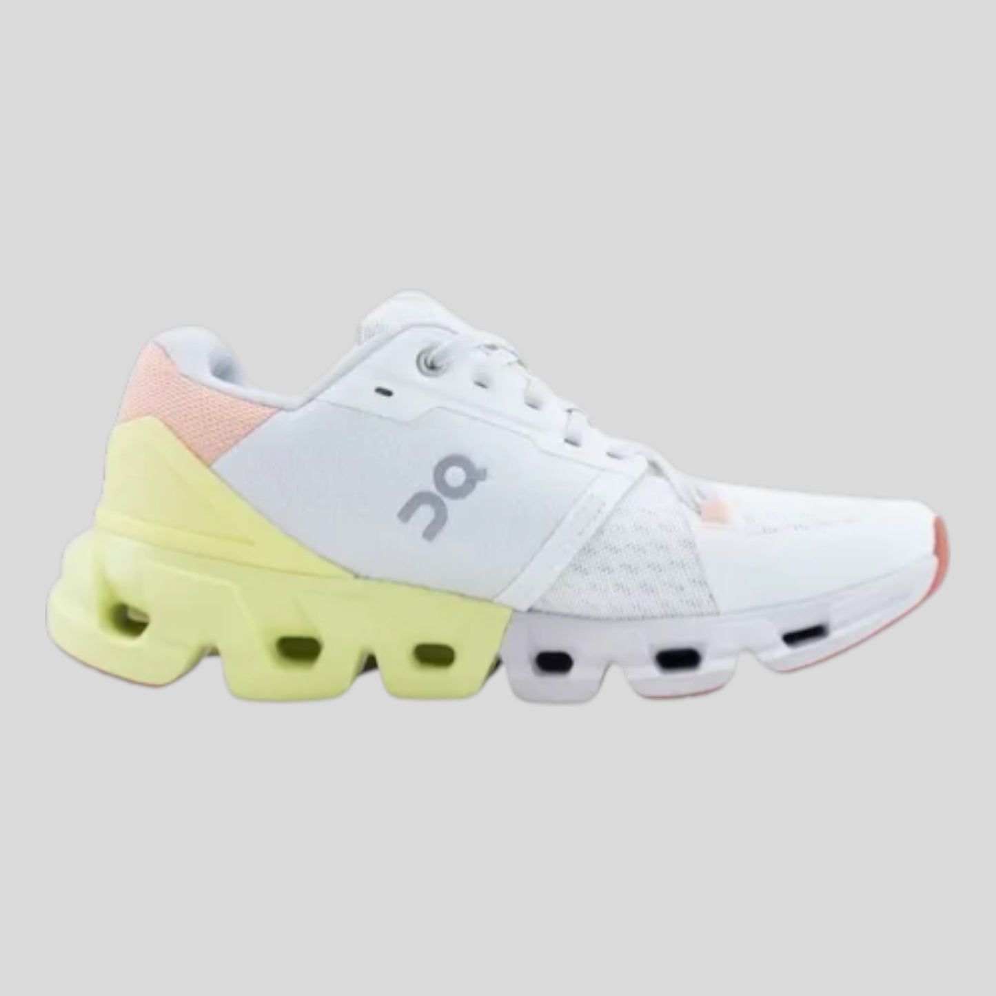 Tenis On Cloudflyer 4 Mujer 71.98249 Blanco