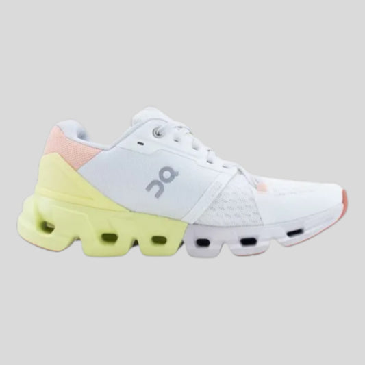 Tenis On Cloudflyer 4 Mujer 71.98249 Blanco