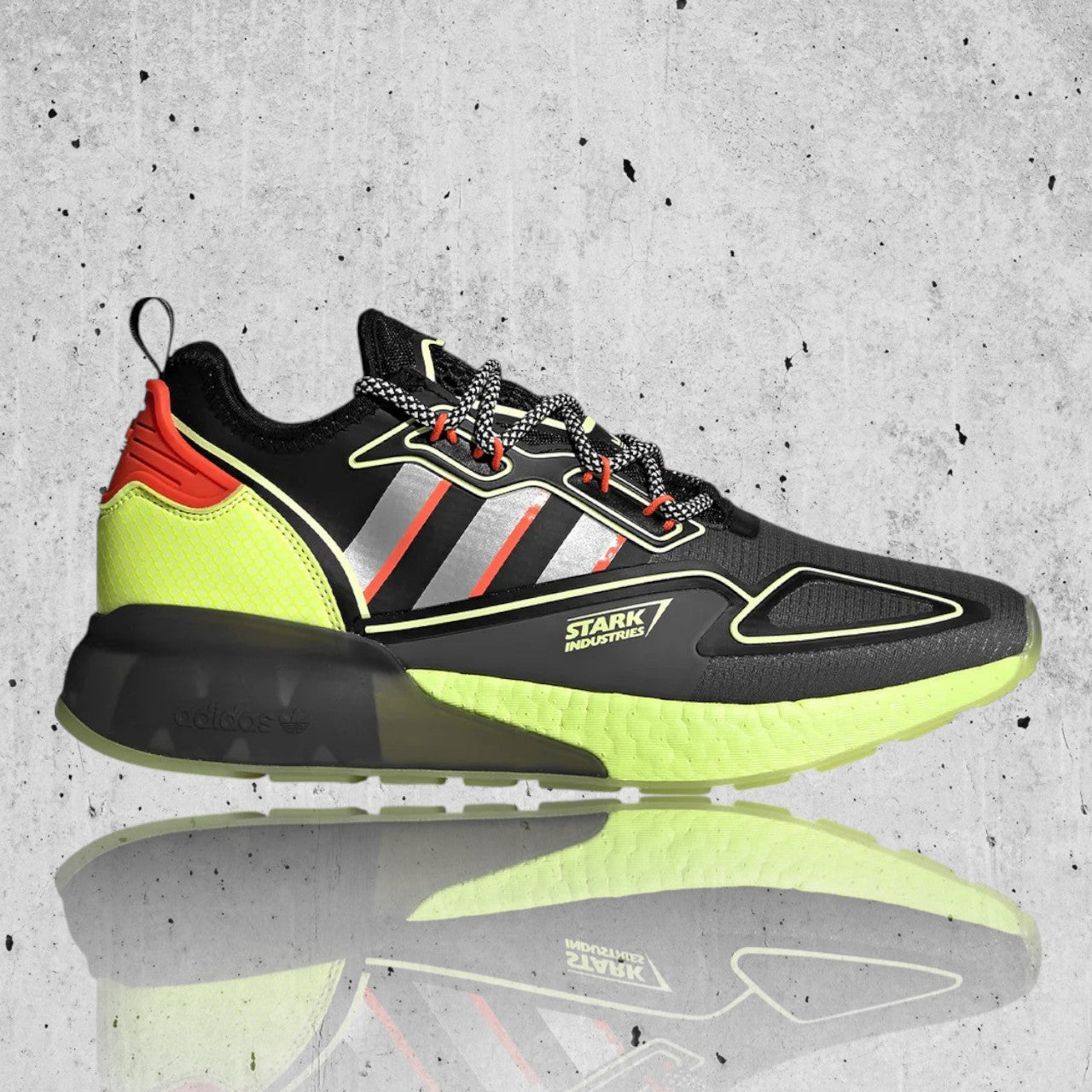 Tenis Adidas Originals ZX 2K Boost Marvel Hombre H02559